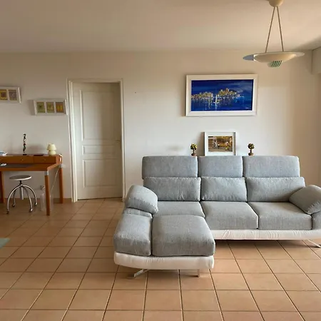 Apartment Rochemarine